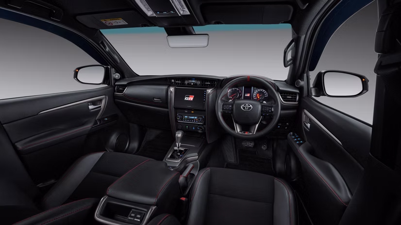 new-fortuner-gr-sport-dashboard